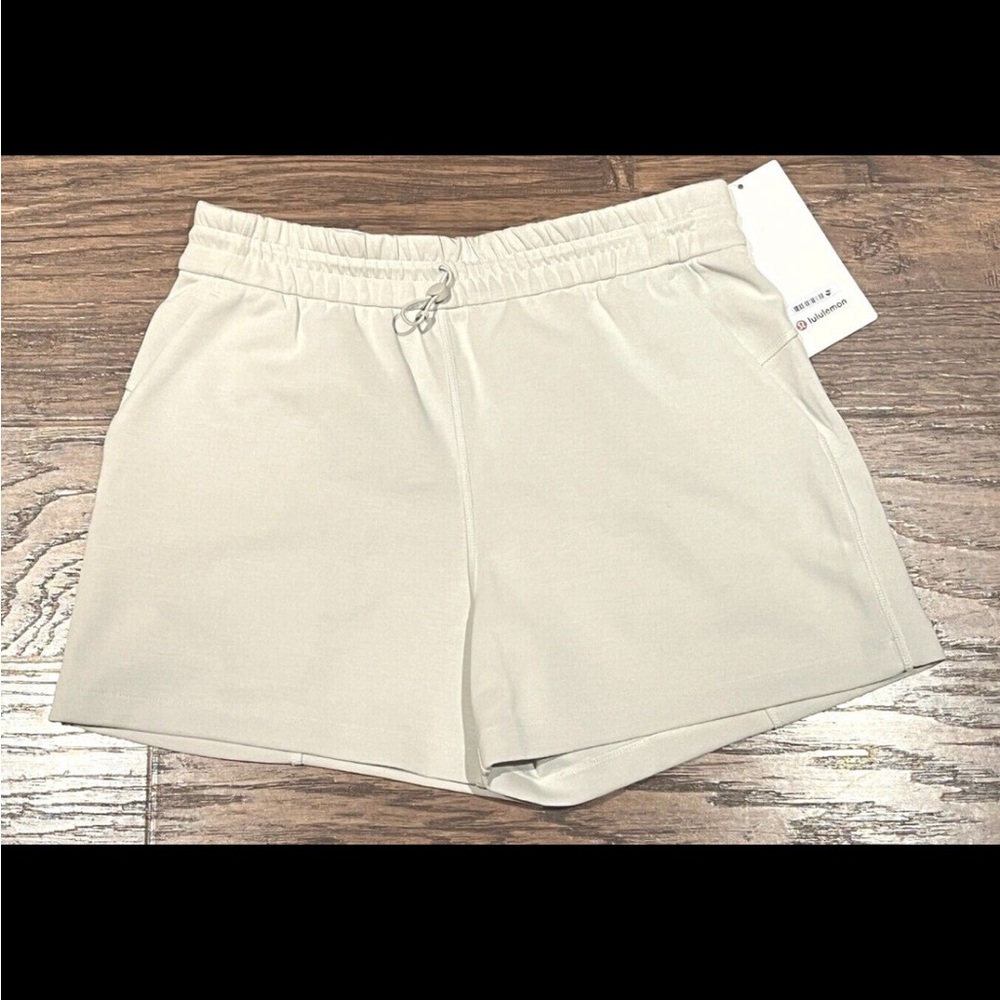 Lululemon Athletica Women's softstream Cream Athletic Shorts. Set available